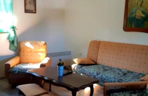 Cvetkovic Ski Chalet | 60 m² Chalet ∙ 2 bedrooms ∙ 6 guests
