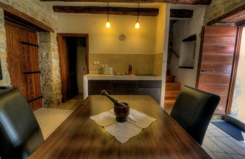 Kotli House | 60 m² House ∙ 2 bedrooms ∙ 4 guests