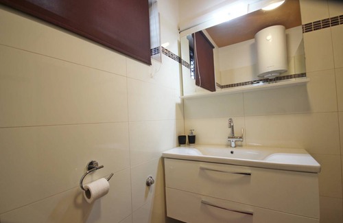 Savar House | 60 m² House ∙ 2 bedrooms ∙ 5 guests