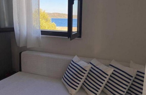 Drvenik Mali House | 60 m² House ∙ 2 bedrooms ∙ 5 guests