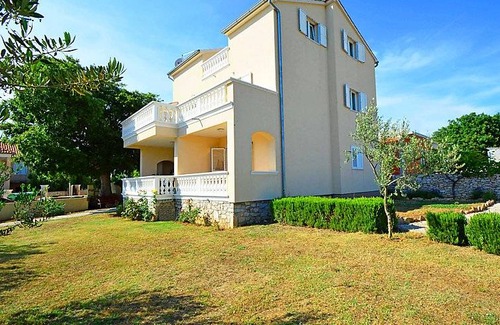 Tribunj Apartment | 65 m² Apartment ∙ 2 bedrooms ∙ 5 guests