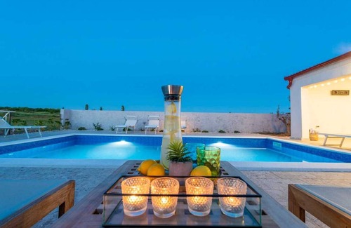 Murvica House | 65 m² House ∙ 2 bedrooms ∙ 6 guests