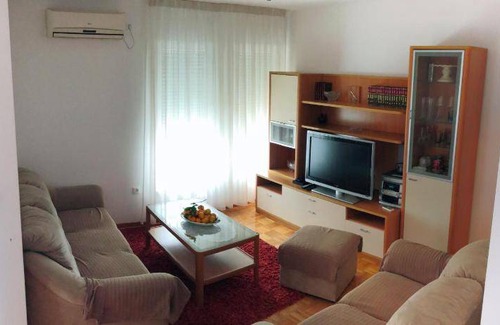 Opuzen Apartment | 70 m² Apartment ∙ 2 bedrooms ∙ 5 guests
