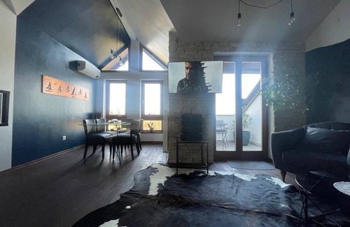 Karlovac Apartment | 70 m² Apartment ∙ 2 bedrooms ∙ 5 guests