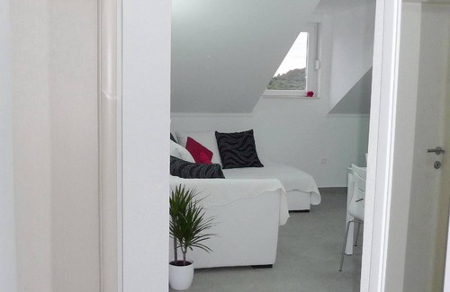 Stikovica Apartment | 70 m² Apartment ∙ 2 bedrooms ∙ 5 guests