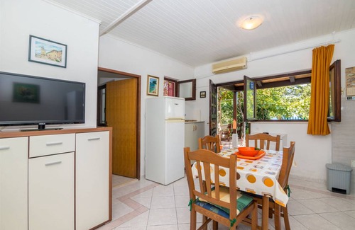Drasnice Apartment | 70 m² Apartment ∙ 2 bedrooms ∙ 5 guests