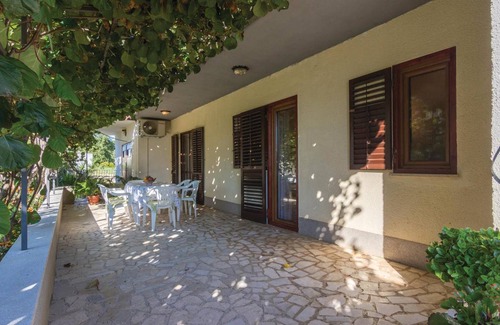 Vrvari Apartment | 75 m² Apartment ∙ 3 bedrooms ∙ 6 guests