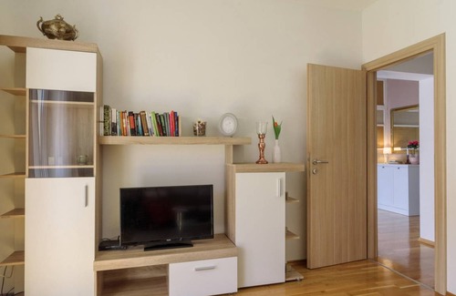 Kastel Novi Apartment | 76 m² Apartment ∙ 2 bedrooms ∙ 5 guests