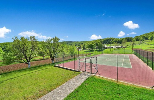 Krivi Put Other | 80 m² Accommodation ∙ 2 bedrooms ∙ 5 guests