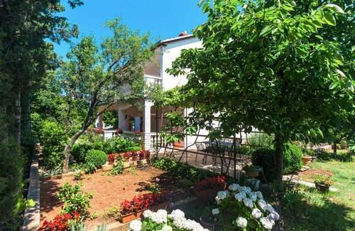 Jadranovo Apartment | 80 m² Apartment ∙ 2 bedrooms ∙ 6 guests
