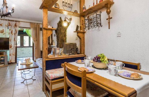 Krivi Put House | 80 m² House ∙ 2 bedrooms ∙ 4 guests