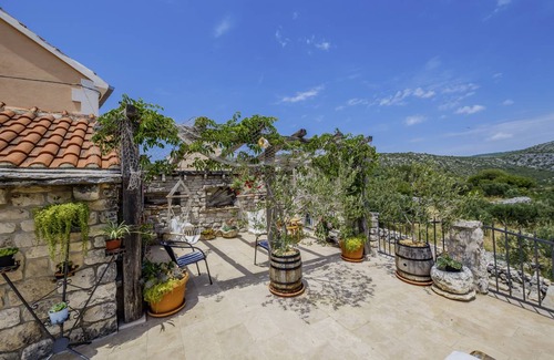 Marina House | 80 m² House ∙ 3 bedrooms ∙ 6 guests
