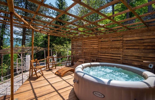 Lic Other | 85 m² Accommodation ∙ 1 bedroom ∙ 6 guests