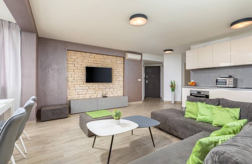 Pjescana Uvala Apartment | 85 m² Apartment ∙ 3 bedrooms ∙ 6 guests