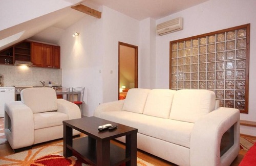 Kuciste Apartment | 85 m² Apartment ∙ 2 bedrooms ∙ 6 guests
