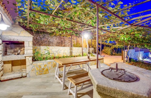Obrs House | 85 m² House ∙ 3 bedrooms ∙ 5 guests