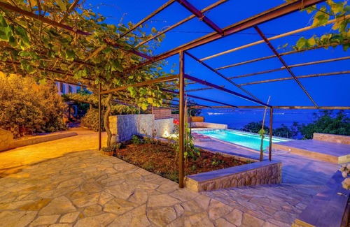 Obrs House | 85 m² House ∙ 3 bedrooms ∙ 5 guests