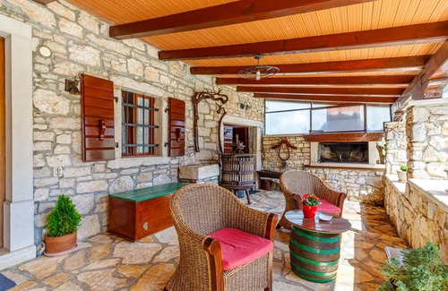 Kruncici House | 90 m² House ∙ 2 bedrooms ∙ 4 guests