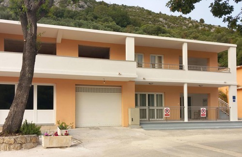 Duba House | 96 m² House ∙ 3 bedrooms ∙ 8 guests