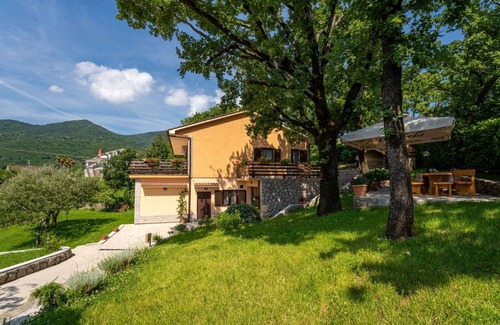 Mihotici Apartment | 97 m² Apartment ∙ 2 bedrooms ∙ 5 guests