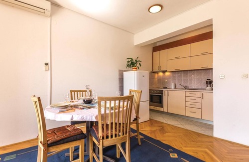 Zelenka Apartment | Amazing apartment in Makarska