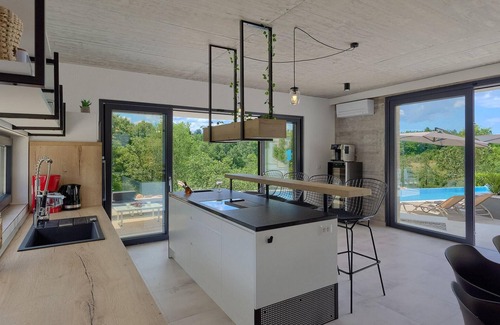 Jadruhi House | Amazing home in Porec