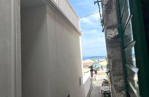 Kastel Stari Apartment | Apartman Lucijan