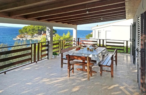 Savar Apartment | Apartment Šime Savar