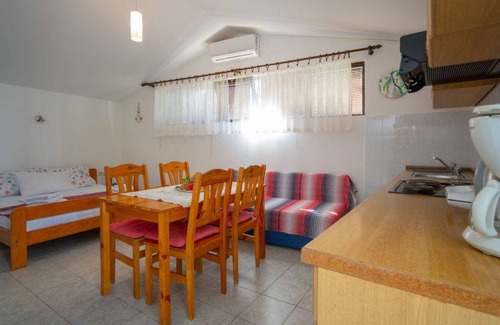 Punat Apartment | Apartment ∙ 1 bedroom ∙ 2 guests