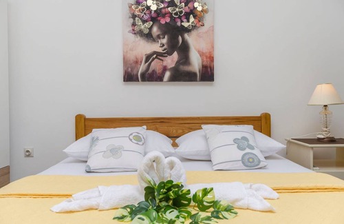 Srima Apartment | Apartment ∙ 1 bedroom ∙ 3 guests