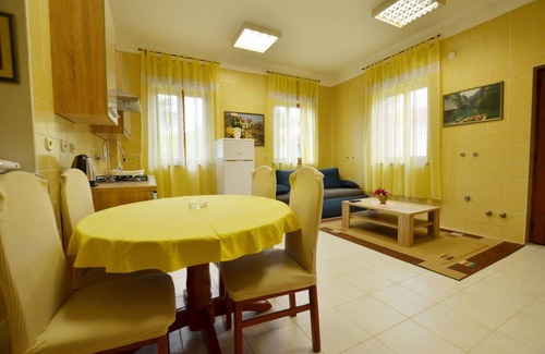 Municipality of Zminj Apartment | Apartment ∙ 1 bedroom ∙ 4 guests