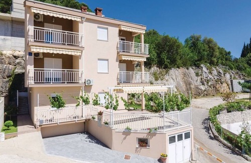 Duba Apartment | Apartment ∙ 1 bedroom ∙ 4 guests