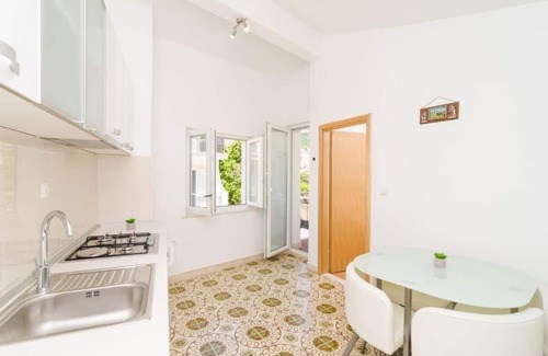 Kupari Apartment | Apartment Bari - 10 km from airport: A2(2) - Kupari, Riviera Dubrovnik, Croatia