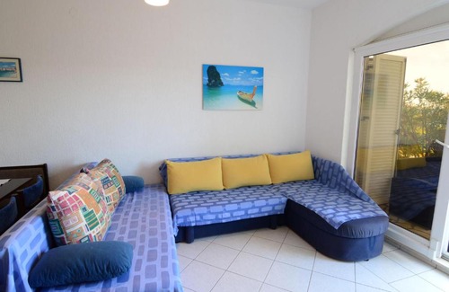 Razanj Apartment | Apartment Galeb - ROZ100 by Interhome