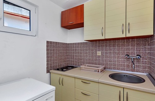 Pokrivenik Apartment | Apartment Igor - 5 m from beach: SA6(2+2) - Cove Pokrivenik, Island Hvar, Croatia