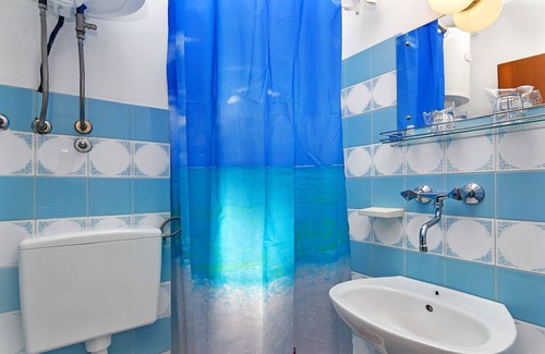 Pokrivenik Apartment | Apartment Igor - 5 m from beach: SA3(2) - Cove Pokrivenik, Island Hvar, Croatia