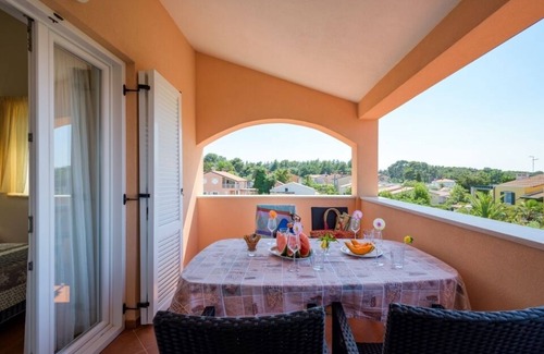 Basanija Apartment | Apartment in Bašanija with Seaview, Terrace, Air condition, WIFI (113-6)