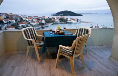 Kali Apartment | Apartment in Kali with sea view, balcony, air conditioning, Wi-Fi (4566-2)