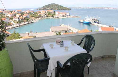 Kali Apartment | Apartment in Kali with sea view, balcony, air conditioning, Wi-Fi (4566-3)
