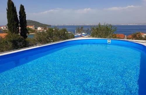 Kali Apartment | Apartment in Kali with Sea View, Balcony, Air Conditioning, Wi-Fi (4566-6)