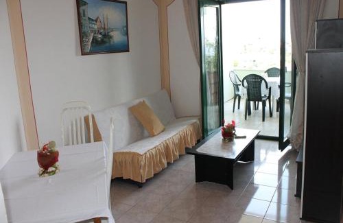 Kali Apartment | Apartment in Kali with Sea View, Balcony, Air Conditioning, Wi-Fi (4566-6)