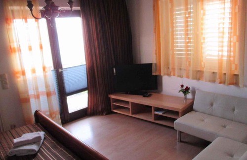 Tice Apartment | Apartment in Omis/Makarska Riviera 7225