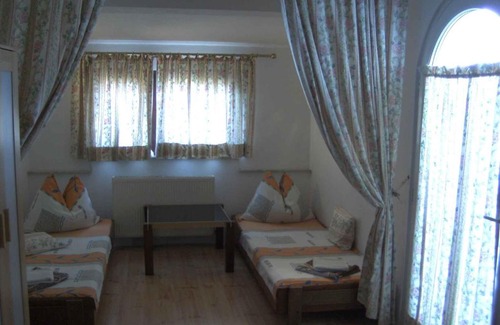 Tice Apartment | Apartment in Omis/Makarska Riviera 7225