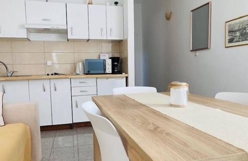 Povlja Apartment | Apartment in Povlja with Terrace, Air condition, WIFI, Washing machine (3419-3)