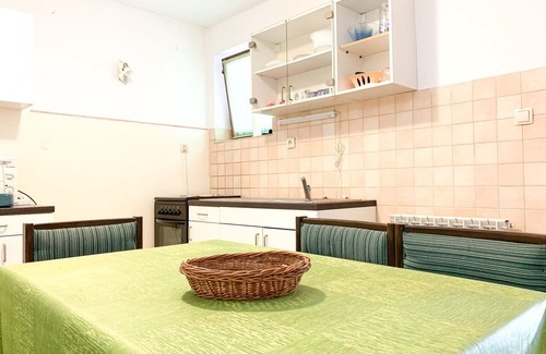 Pjescana Uvala Apartment | Apartment Irena, (14726), Pješcana uvala, hr