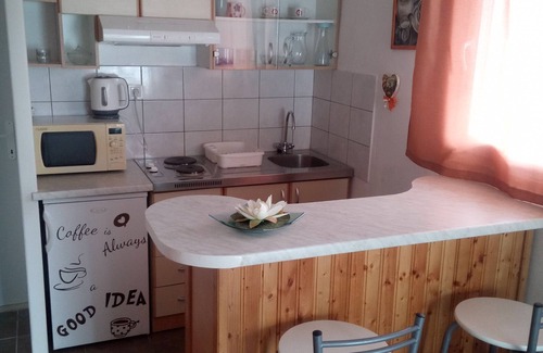 Kuciste Apartment | Apartment Iva (63461-A1) - Kuciste
