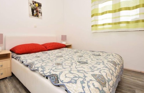 Ugljan Apartment | Apartment Ivor in Ugljan/Ugljan - 6 persons, 2 bedrooms