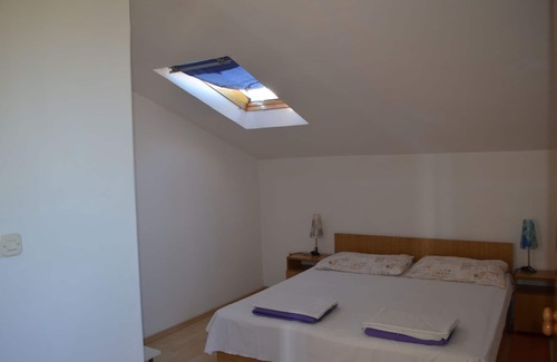 Gradac Apartment | Apartment Jozo - 150 m from pebble beach: A5(4) - Gradac, Riviera Makarska, Croatia