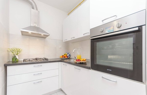 Sibenik Apartment | Apartment L&I