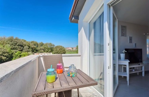 Pula Apartment | Apartment La Mer by Interhome